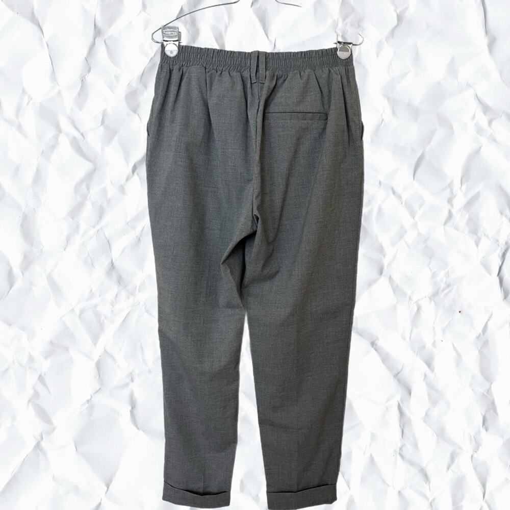Bershka gray tailored pants with darts - size large - Picture 5 of 6
